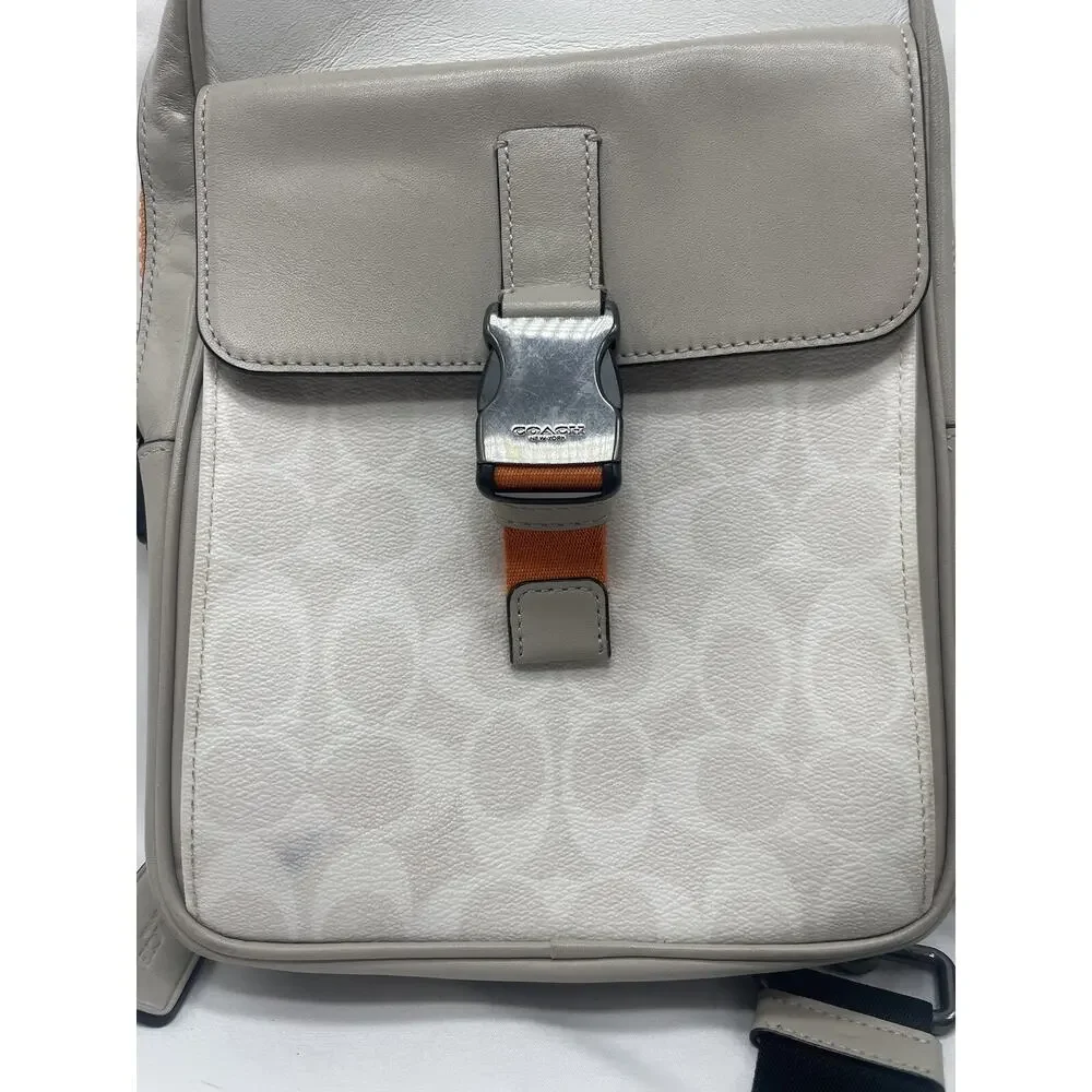 Coach Track Pack In Colorblock‎ Signature Canvas C8126